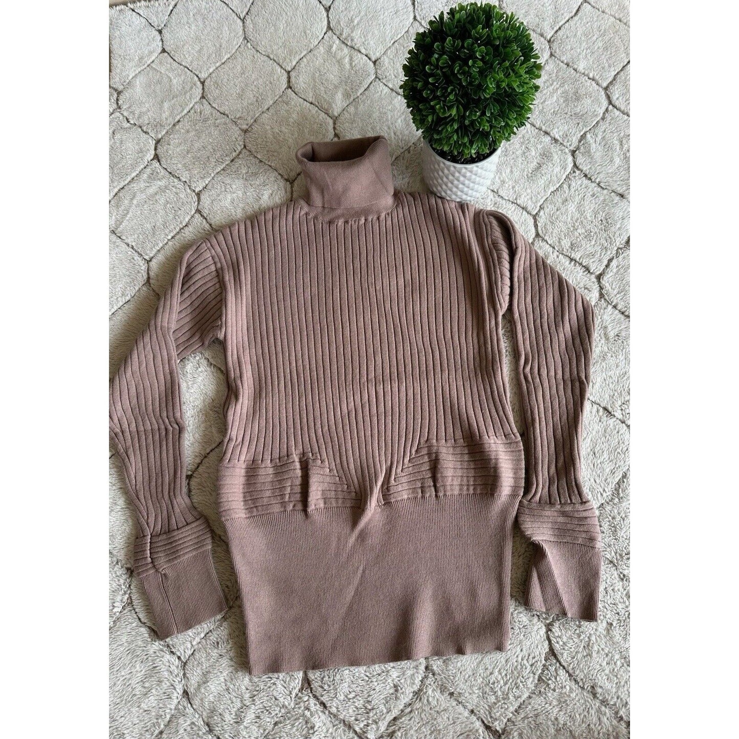 Belize Sweater