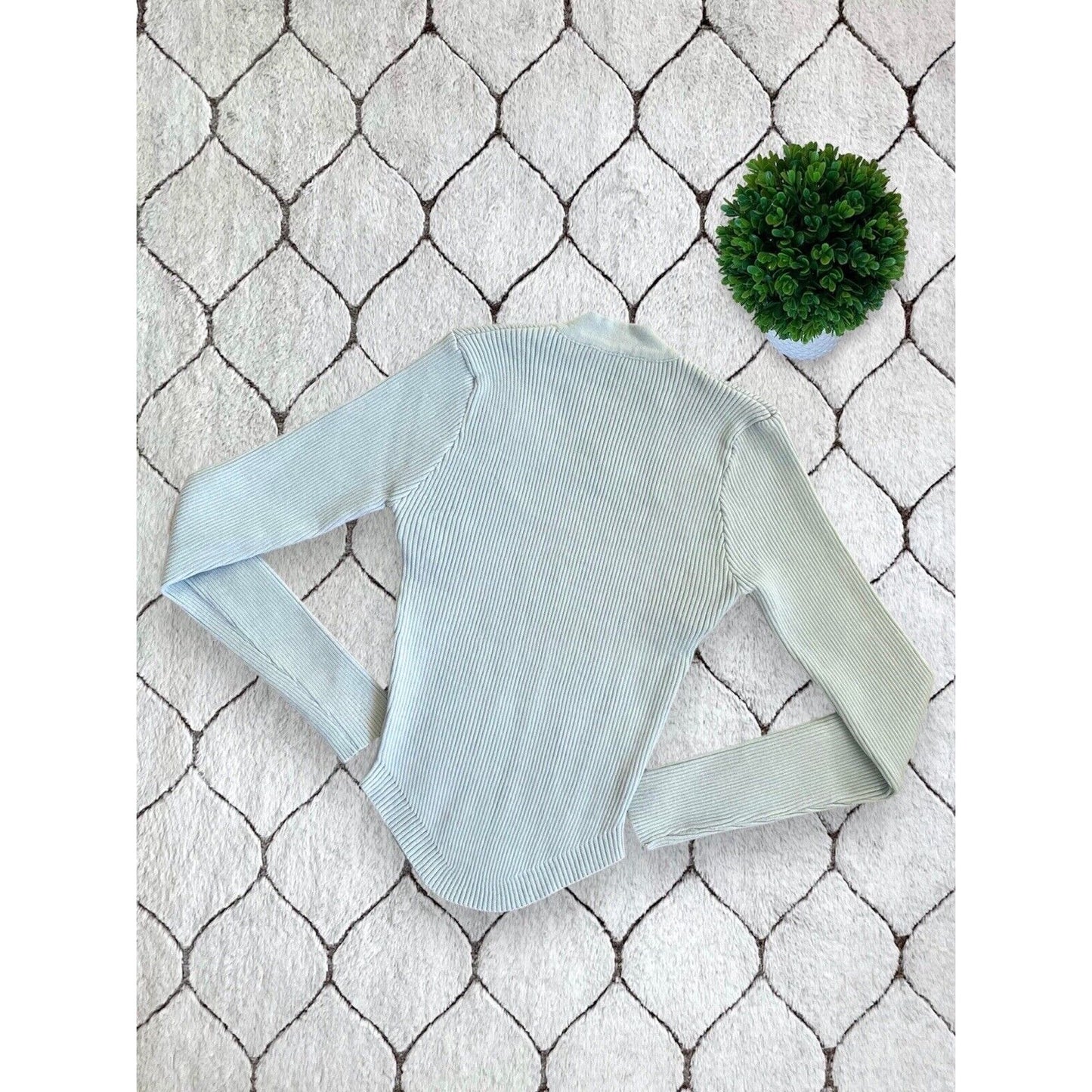 DAIMARAN Lincoln Sweater