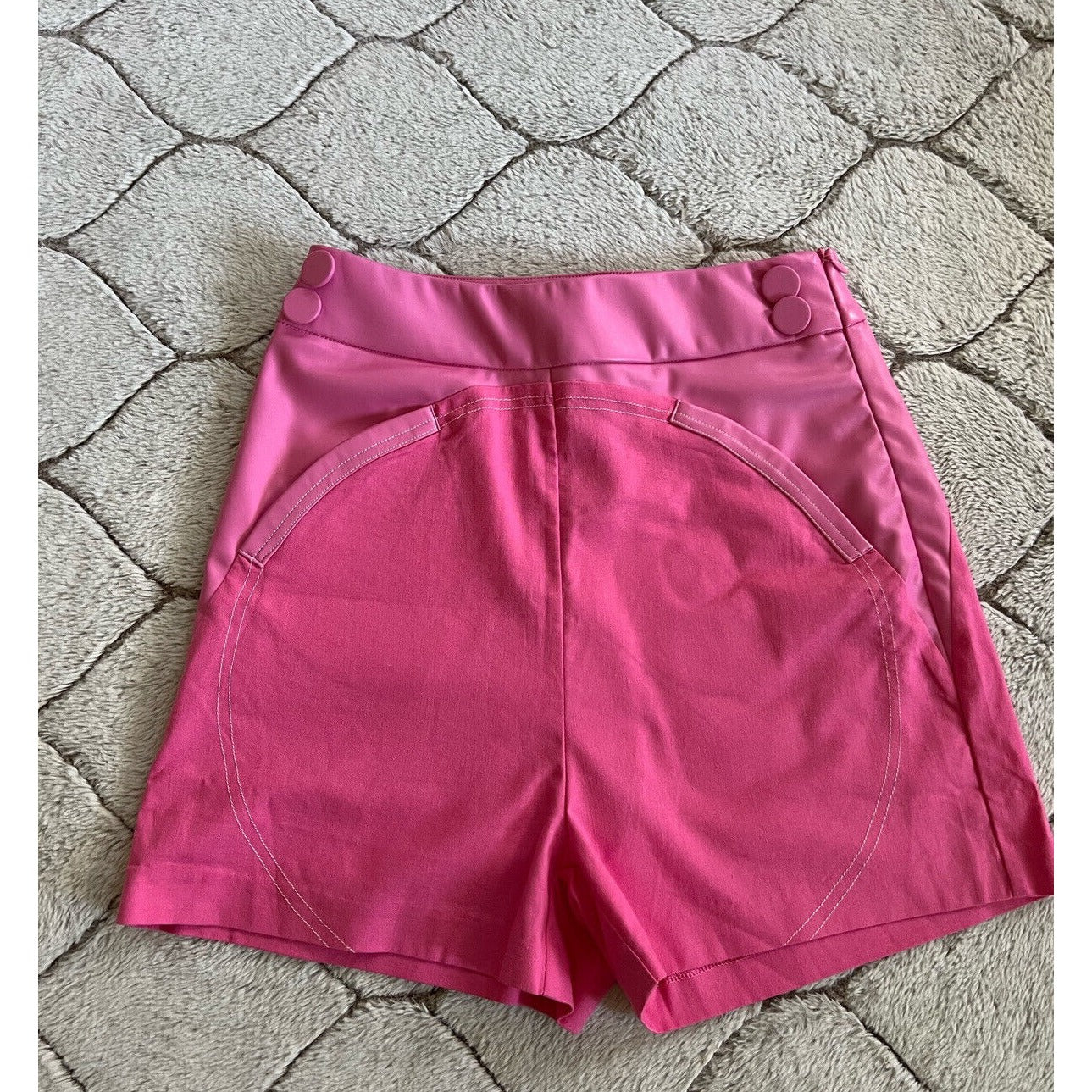 Turin Shorts